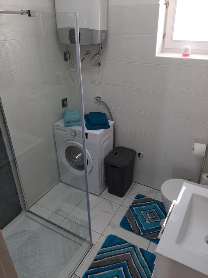 Ferienhaus Karlo Pridraga Экстерьер фото