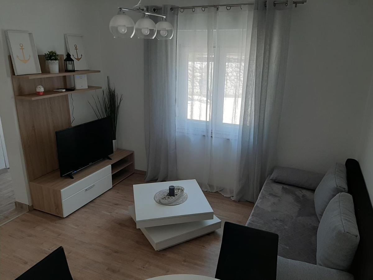 Ferienhaus Karlo Pridraga Экстерьер фото