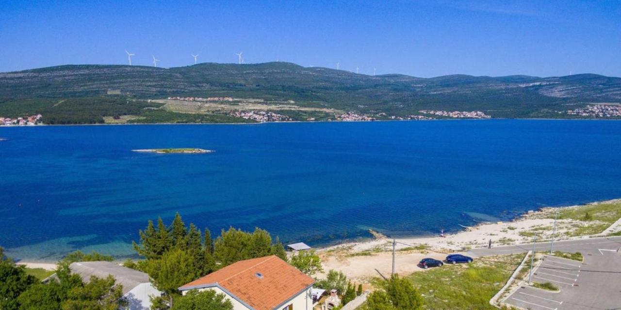 Ferienhaus Karlo Pridraga Экстерьер фото