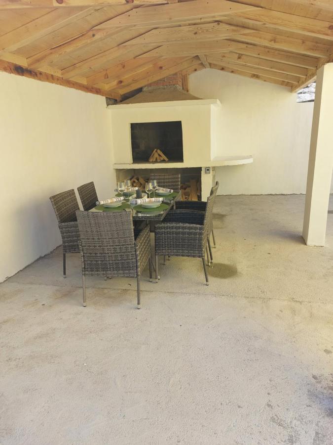 Ferienhaus Karlo Pridraga Экстерьер фото